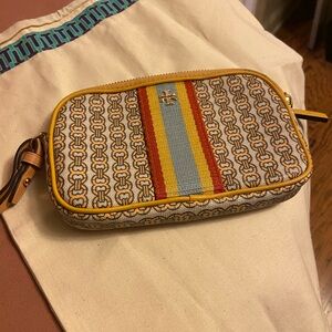 Tory Burch Wristlet